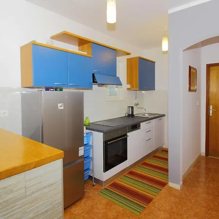 Marita - One Bedroom With Balcony * Cilipi